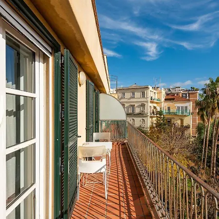 Relais La Lanterne Πανσιόν Κάλιαρι