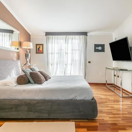Relais La Lanterne Πανσιόν 2*
