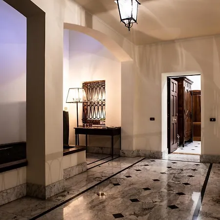 Relais La Lanterne 2*